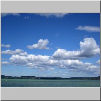 Schoenwetterwolken am Balaton.jpg